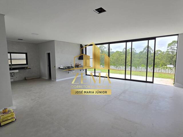 Venda em Cézar de Souza - Mogi das Cruzes